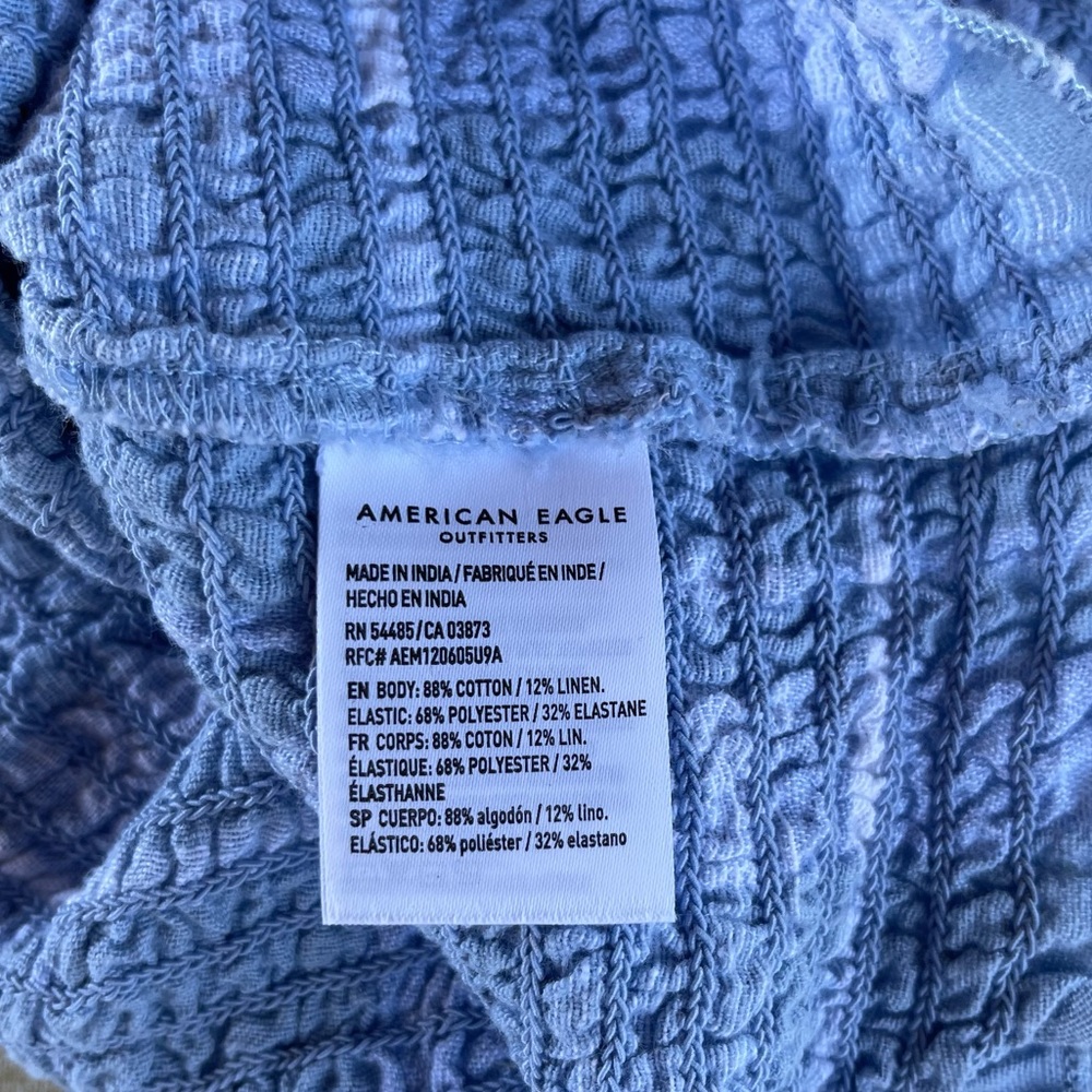 American Eagle Halter Tank Top Smocked Large Blue - Picture 7 of 7